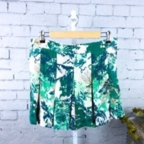 Anthropologie Elevenses Kadu Pleated Palm Skort Green Size 6